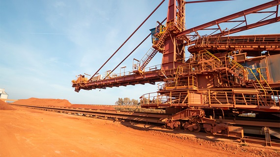 Bulk handling cranes